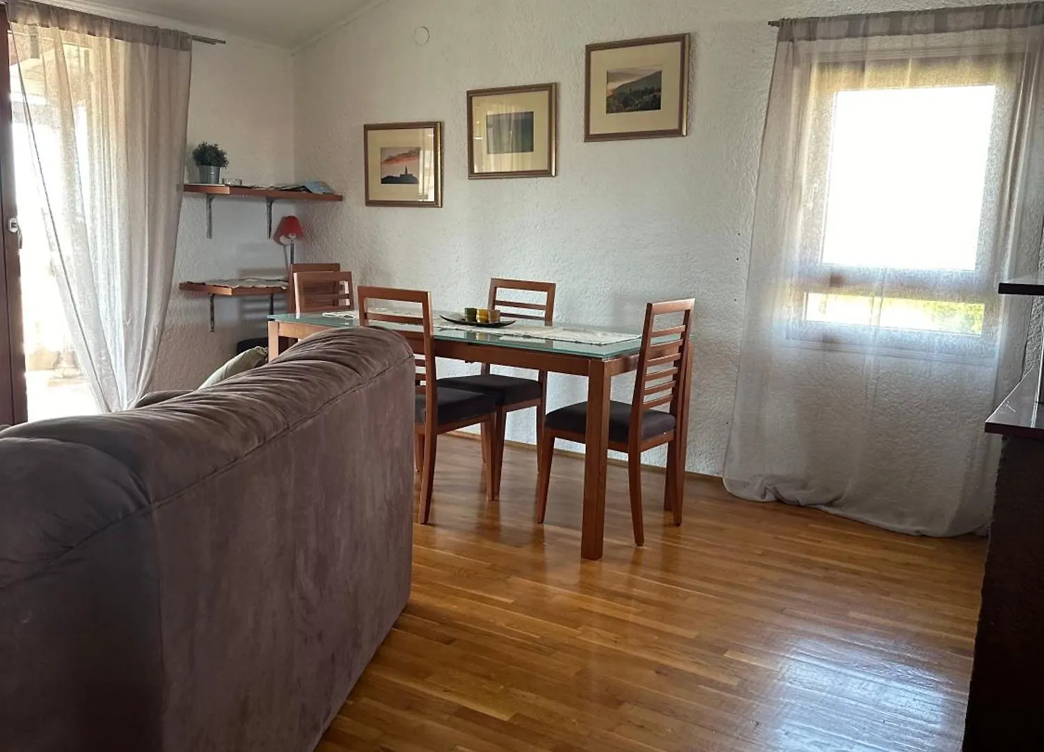 Apartment Peloza 1 波雷奇 克罗地亚